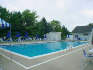 The Club Pool